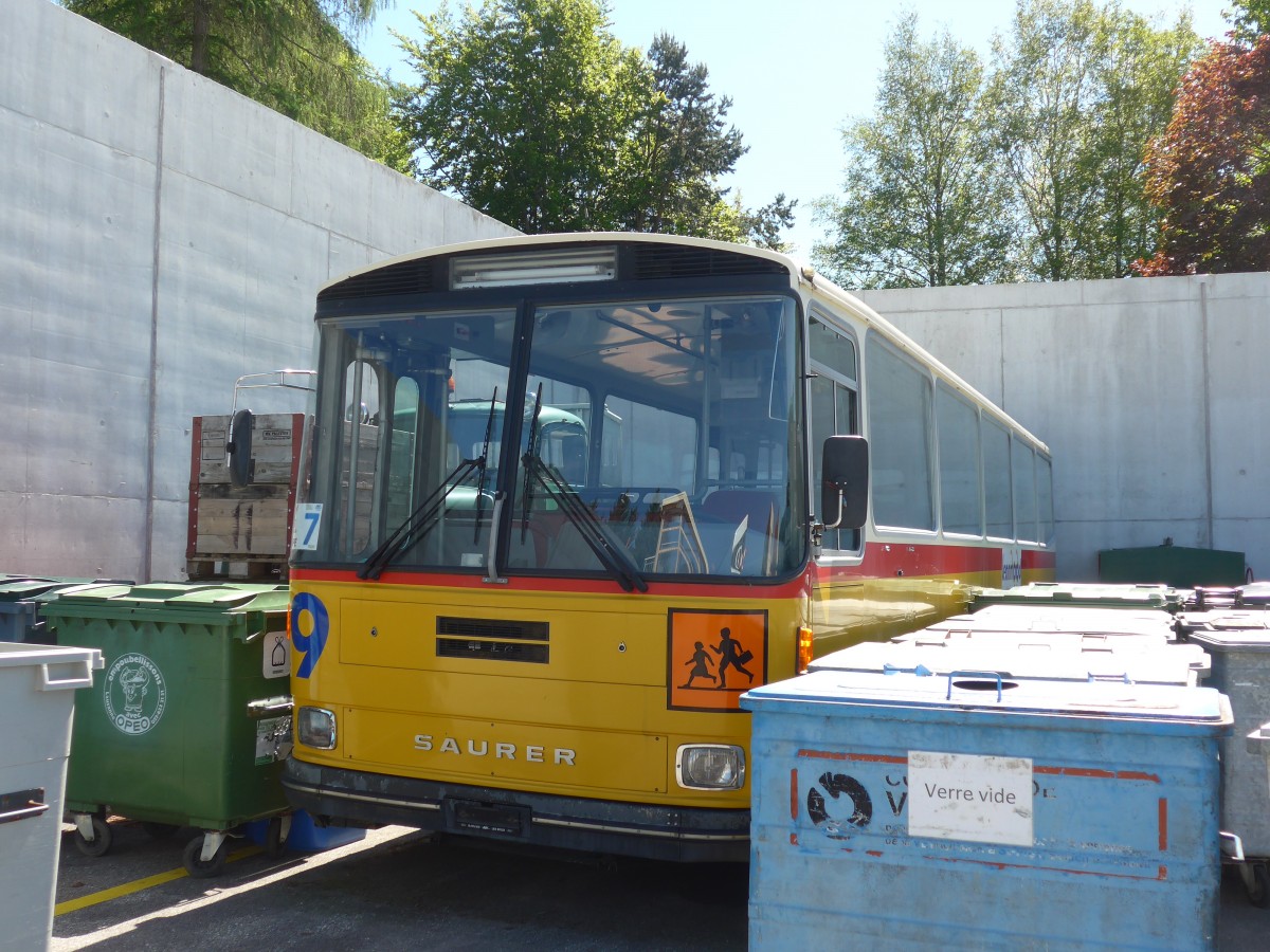 (161'365) - AVJ Les Bioux - Nr. 9 - Saurer/Tscher (ex P 25'667) am 28. Mai 2015 in Les Bioux, Garage