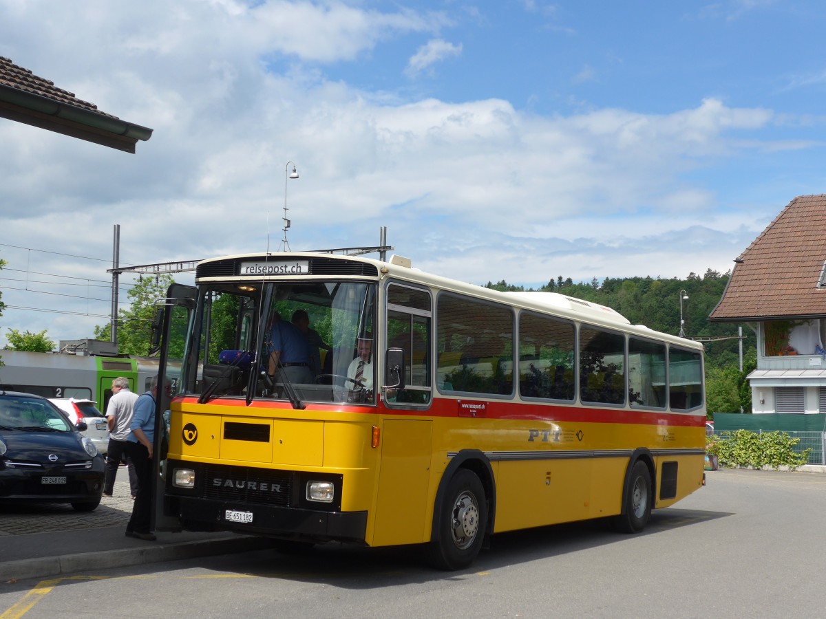 (161'465) - Bernair, Mnsingen - BE 651'182 - Saurer/Tscher (ex Schebath, Lauerz; ex Albin, Fllanden; ex Heim, Flums) am 30. Mai 2015 beim Bahnhof Laupen