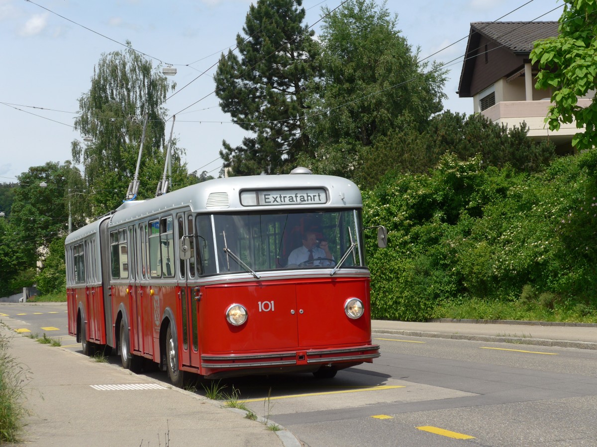 (161'639) - VW Winterthur - Nr. 101 - FBW/SWS Gelenktrolleybus am 31. Mai 2015 in Winterthur, Stocken