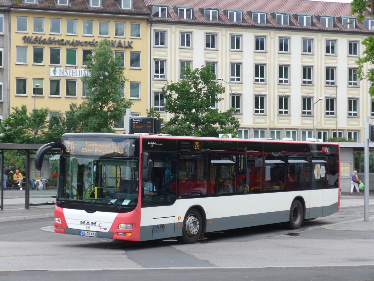 (162'747) - NVG Wrzburg - Nr. 441/W-AK 441 - MAN am 27. Juni 2015 beim Bahnhof Wrzburg