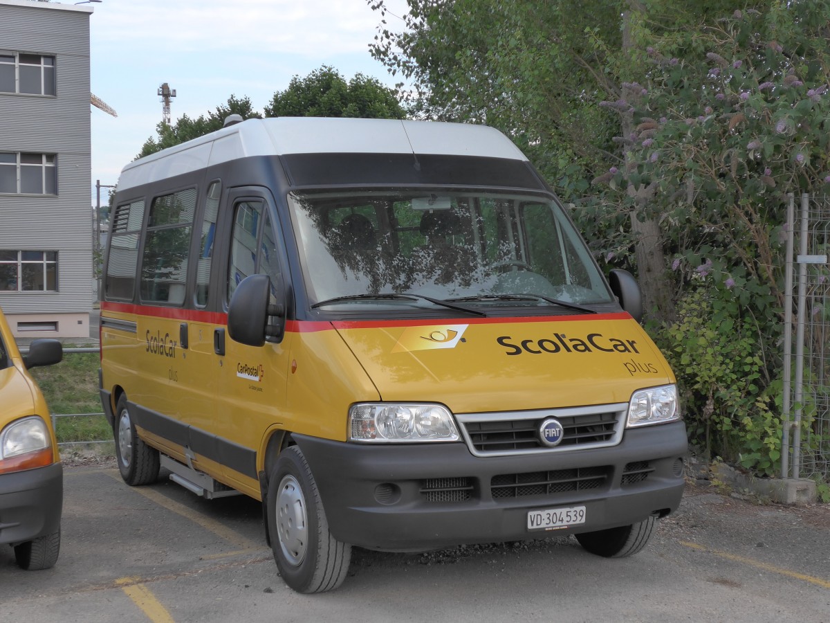 (163'053) - CarPostal Ouest - VD 304'539 - Fiat am 12. Juli 2015 in Yverdon, Garage