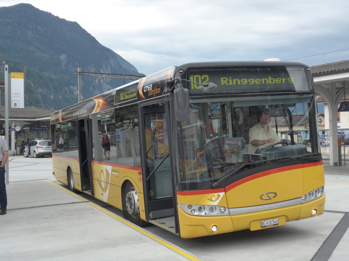 (163'747) - PostAuto Bern - BE 610'540 - Solaris am 23. August 2015 beim Bahnhof Interlaken West