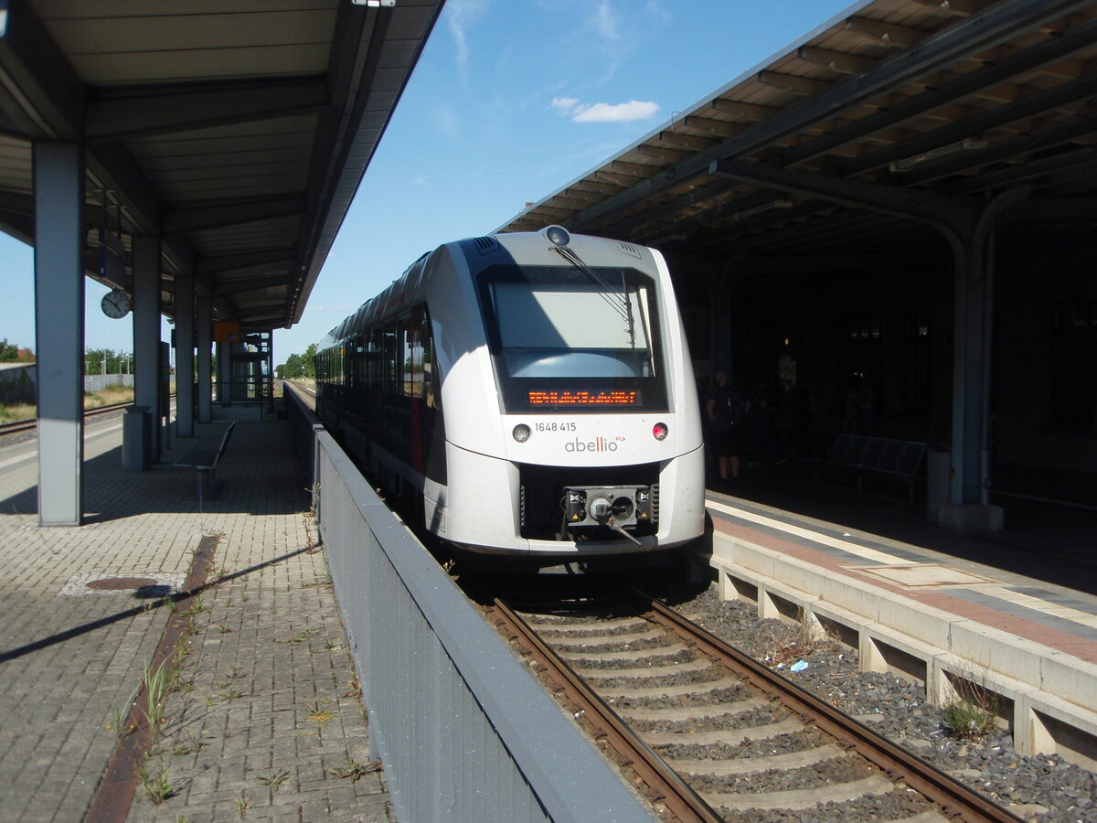 1648 415 der Abellio Rail Mitteldeutschland als RE 4 Goslar - Halle (Saale) Hbf in Wernigerode Hbf. 02.07.2022