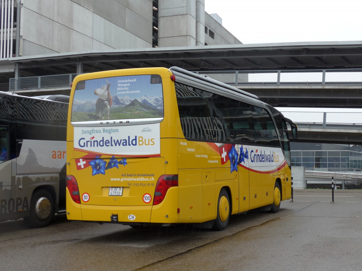 (165'005) - AVG Grindelwald - Nr. 29/BE 47'910 - Setra am 17. September 2015 in Zrich, Flughafen