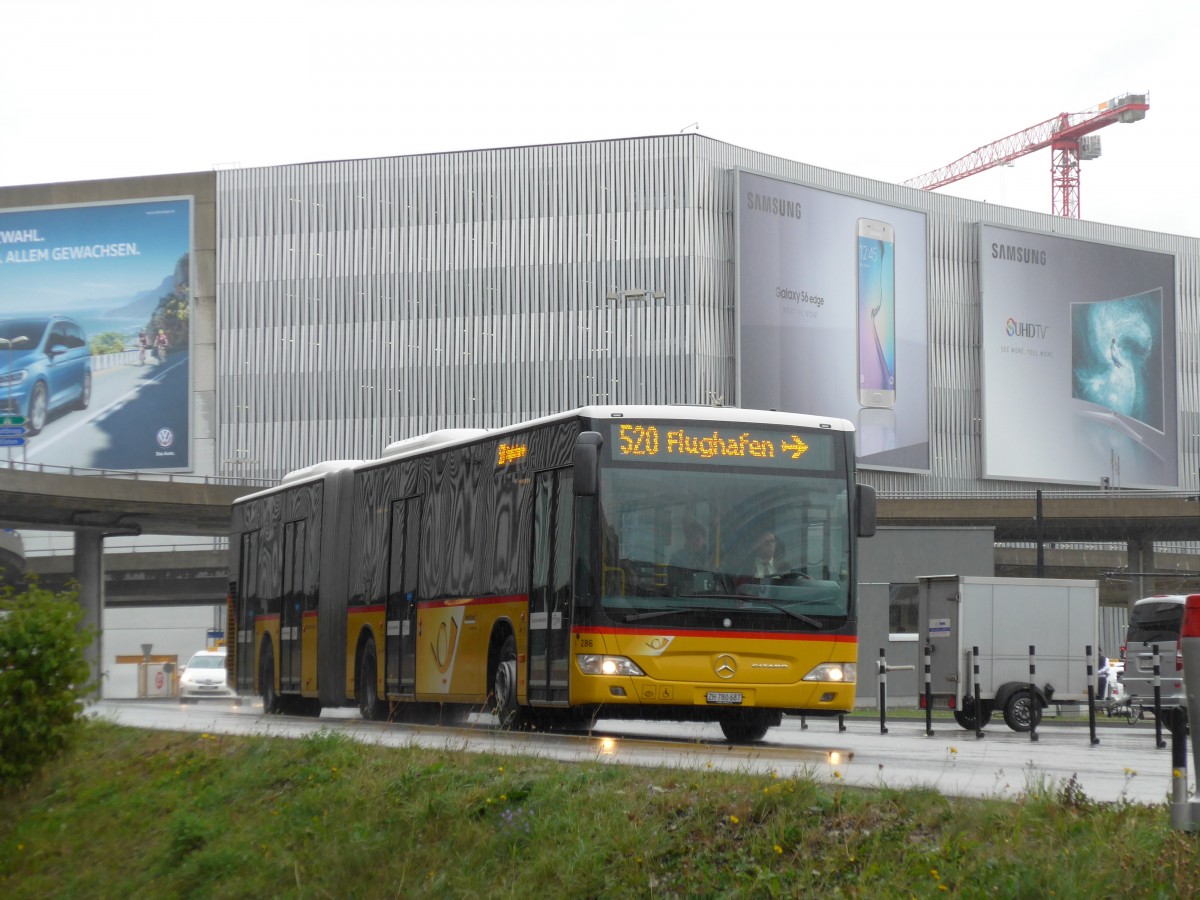 (165'029) - PostAuto Zrich - Nr. 286/ZH 780'687 - Mercedes am 17. September 2015 in Zrich, Flughafen