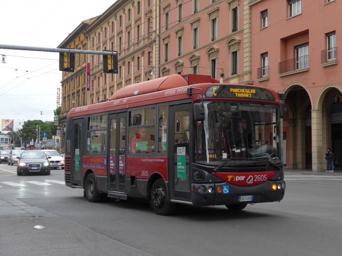 (165'554) - TPER Bologna - Nr. 2605/CB-114 HY - Autodromo am 23. September 2015 beim Bahnhof Bologna Centrale