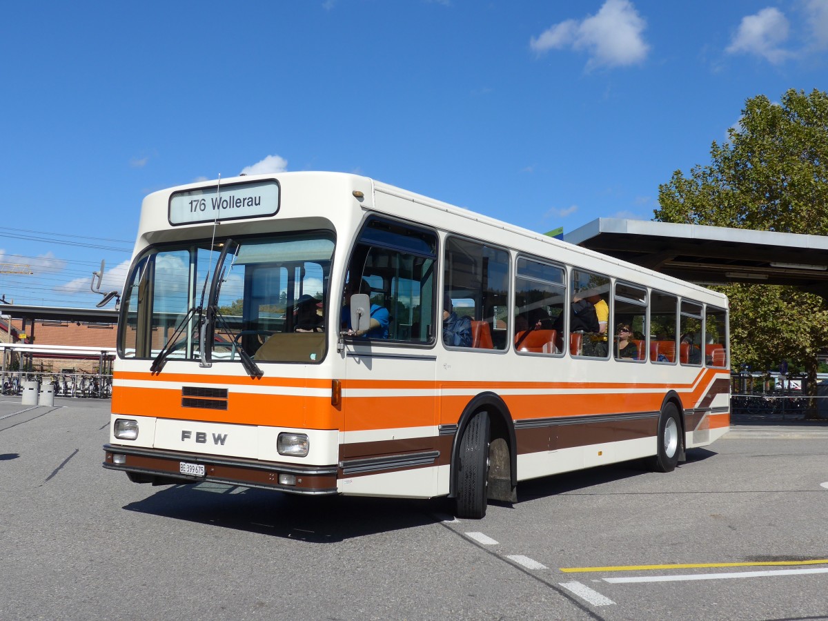 (166'003) - Wegmller, Mnsingen - BE 399'675 - FBW/R&J (ex Bamert, Wollerau) am 4. Oktober 2015 beim Bahnhof Burgdorf