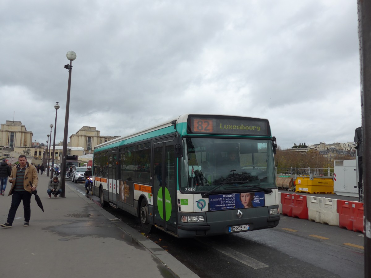 (167'165) - RATP Paris - Nr. 7338/BX 855 KB - Renault am 17. November 2015 in Paris, Tour Eiffel