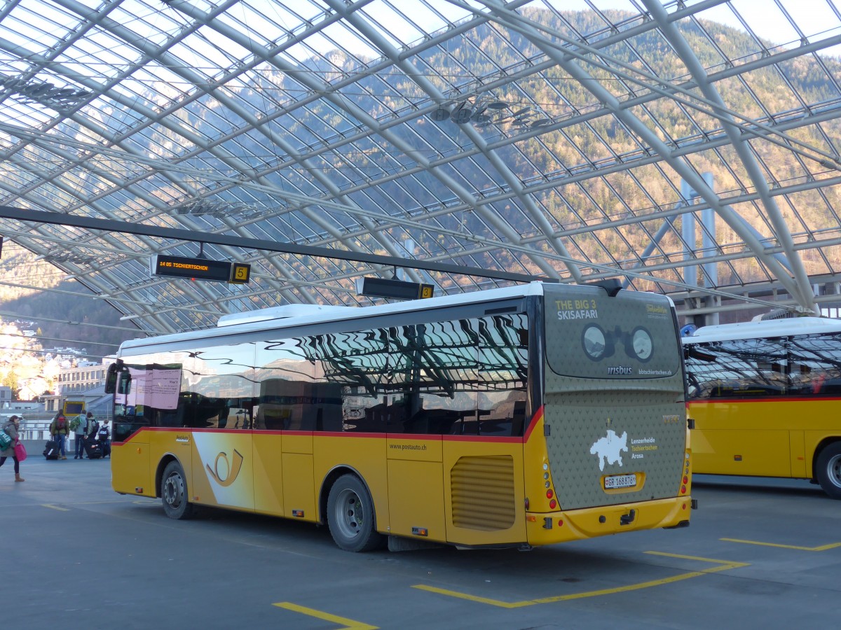 (168'029) - PostAuto Graubnden - GR 168'876 - Irisbus am 26. Dezember 2015 in Chur, Postautostation