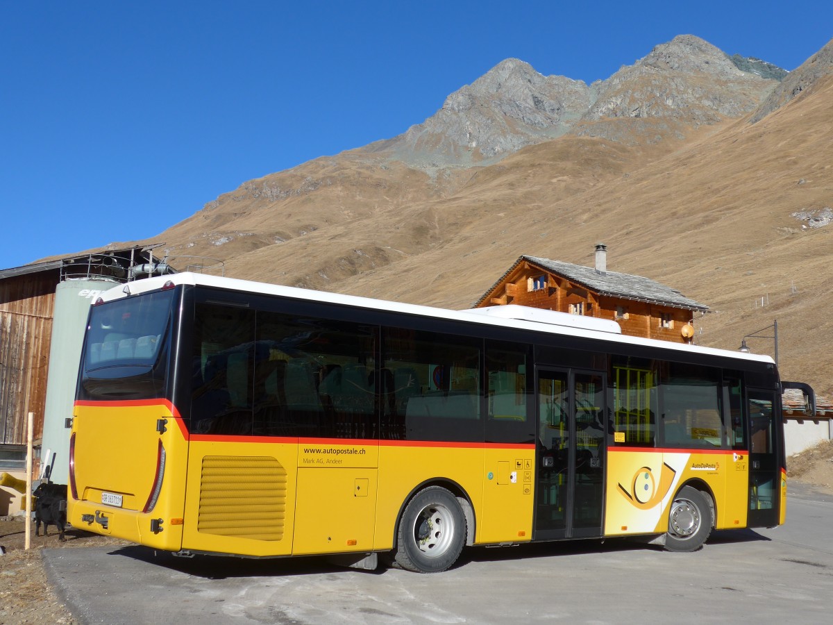 (168'067) - Mark, Andeer - GR 163'711 - Iveco am 29. Dezember 2015 in Juf