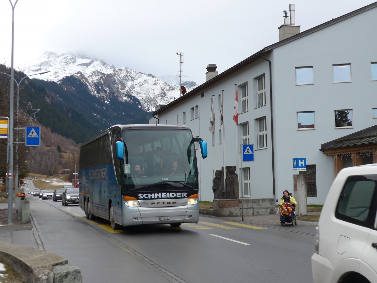 (168'246) - Schneider, Langendorf - SO 28'119 - Setra am 2. Januar 2016 in Savognin, Post