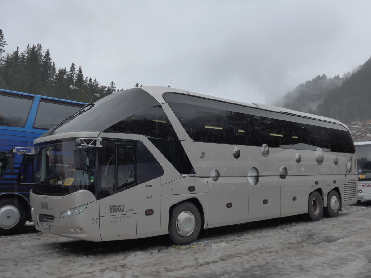 (168'346) - Heggli, Kriens - Nr. 37/LU 146'496 - Neoplan am 9. Januar 2016 in Adelboden, ASB