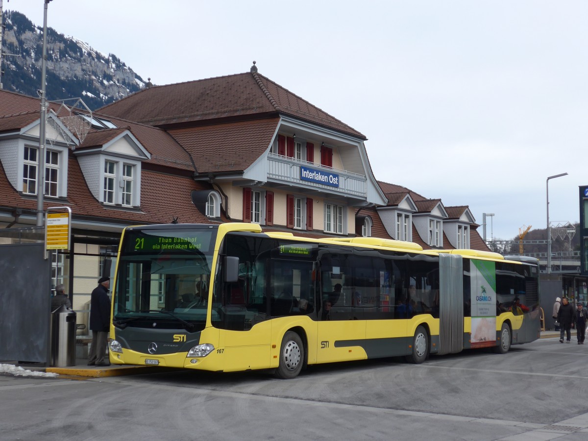 (168'562) - STI Thun - Nr. 167/BE 752'167 - Mercedes am 24. Januar 2016 beim Bahnhof Interlaken Ost