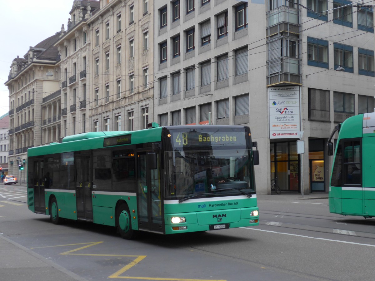 (168'744) - MAB Basel - Nr. 29/BS 99'400 - MAN (ex BVB Basel Nr. 823) am 20. Februar 2016 beim Bahnhof Basel