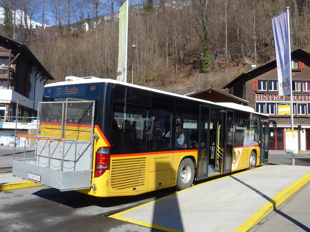 (168'822) - Flck, Brienz - Nr. 3/BE 568'700 - Setra am 21. Februar 2016 beim Bahnhof Brienz