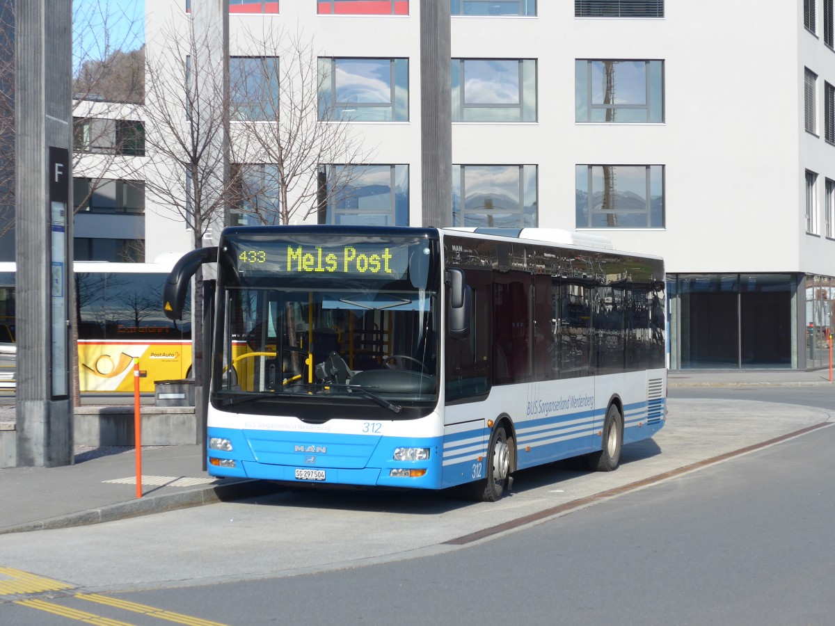 (168'946) - BSW Sargans - Nr. 312/SG 297'504 - MAN/Gppel am 27. Februar 2015 beim Bahnhof Sargans