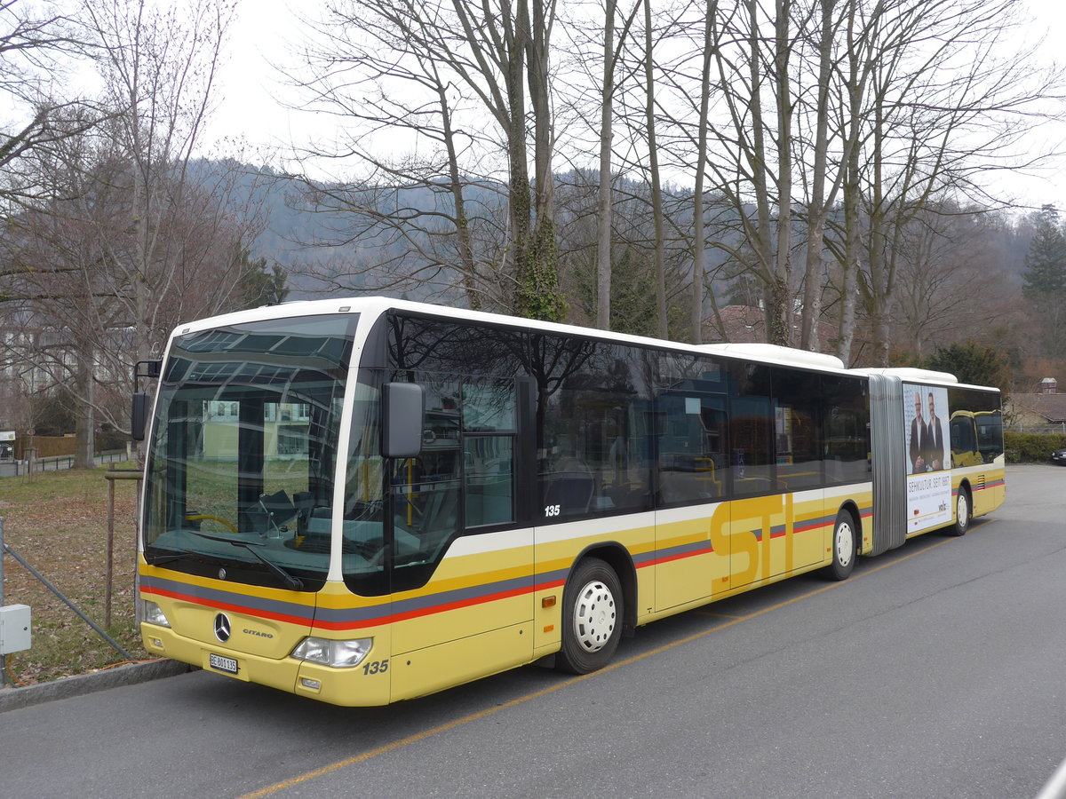 (169'428) - STI Thun - Nr. 135/BE 801'135 - Mercedes am 25. Mrz 2016 bei der Schifflndte Thun