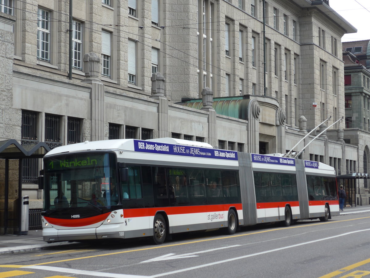 (169'868) - St. Gallerbus, St. Gallen - Nr. 188 - Hess/Hess Doppelgelenktrolleybus am 12. April 2016 beim Bahnhof St. Gallen (prov. Haltestelle)