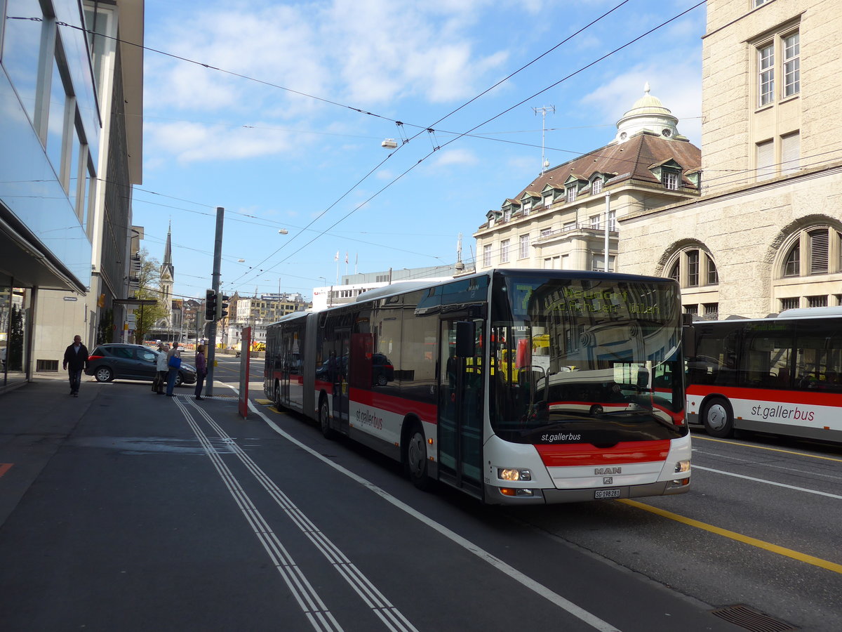 (169'890) - St. Gallerbus, St. Gallen - Nr. 281/SG 198'281 - MAN am 12. April 2016 beim Bahnhof St. Gallen (prov. Haltestelle)