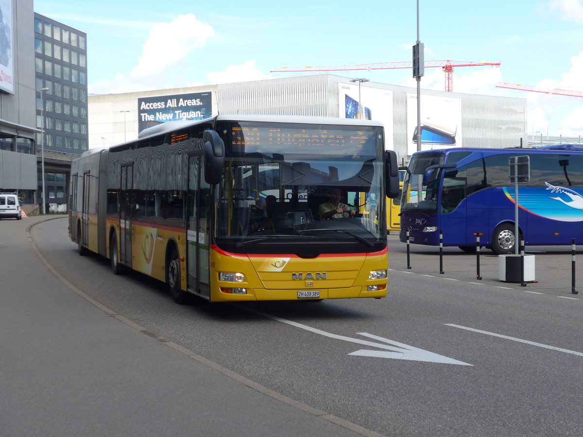 (170'032) - PostAuto Zrich - Nr. 262/ZH 408'389 - MAN am 14. April 2016 in Zrich, Flughafen