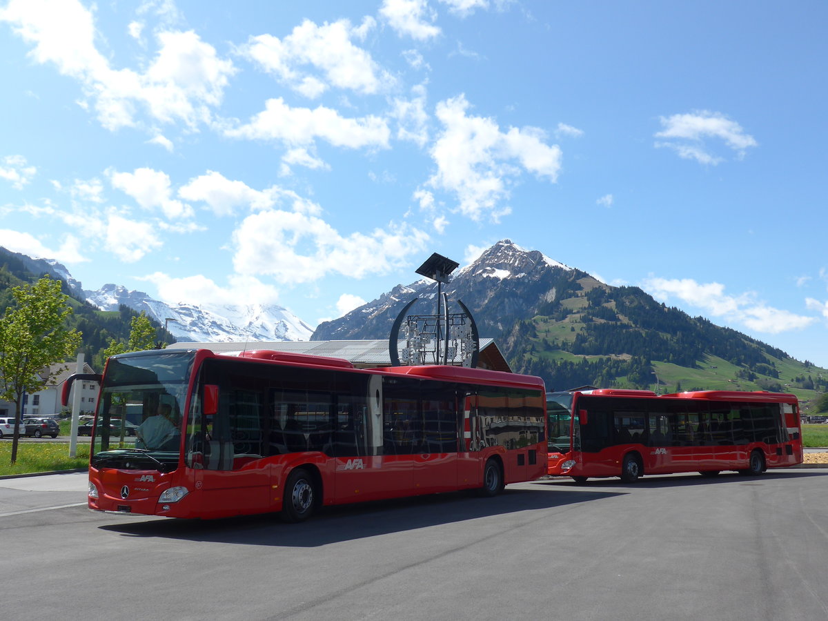 (170'429) - AFA Adelboden - Nr. 97 + 96 - Mercedes am 10. Mai 2016 in Frutigen, Garage