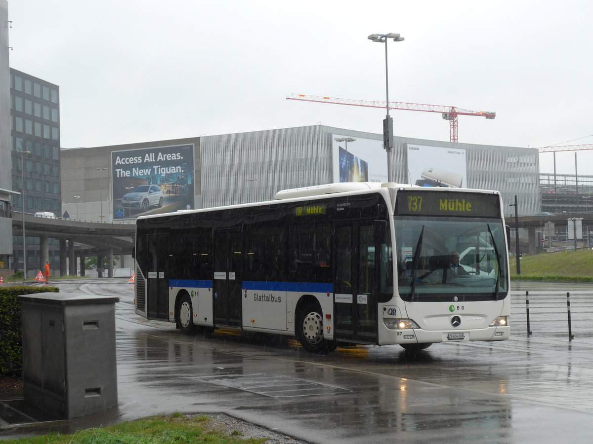 (170'528) - Welti-Furrer, Bassersdorf - Nr. 57/ZH 634'608 - Mercedes am 13. Mai 2016 in Zrich, Flughafen