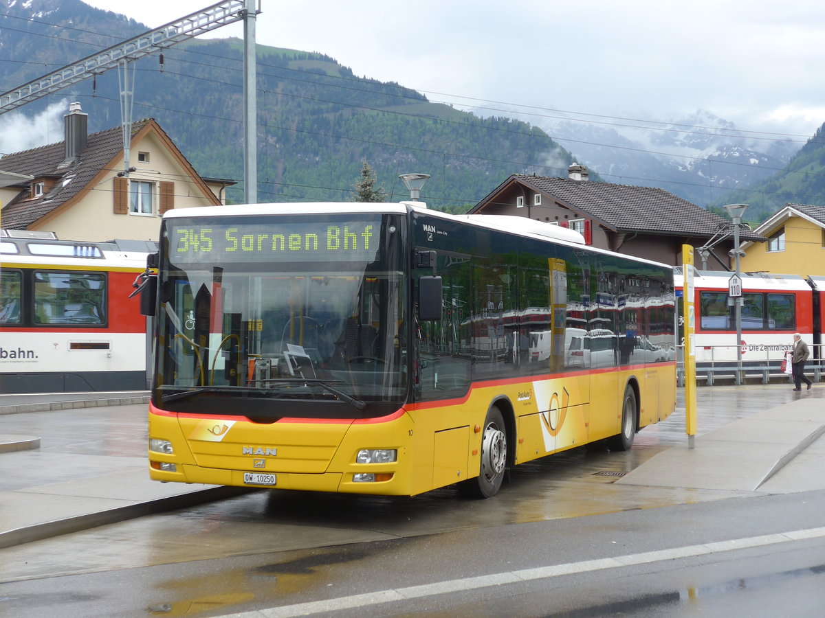 (170'703) - Dillier, Sarnen - Nr. 10/OW 10'250 - MAN am 14. Mai 2016 beim Bahnhof Sarnen