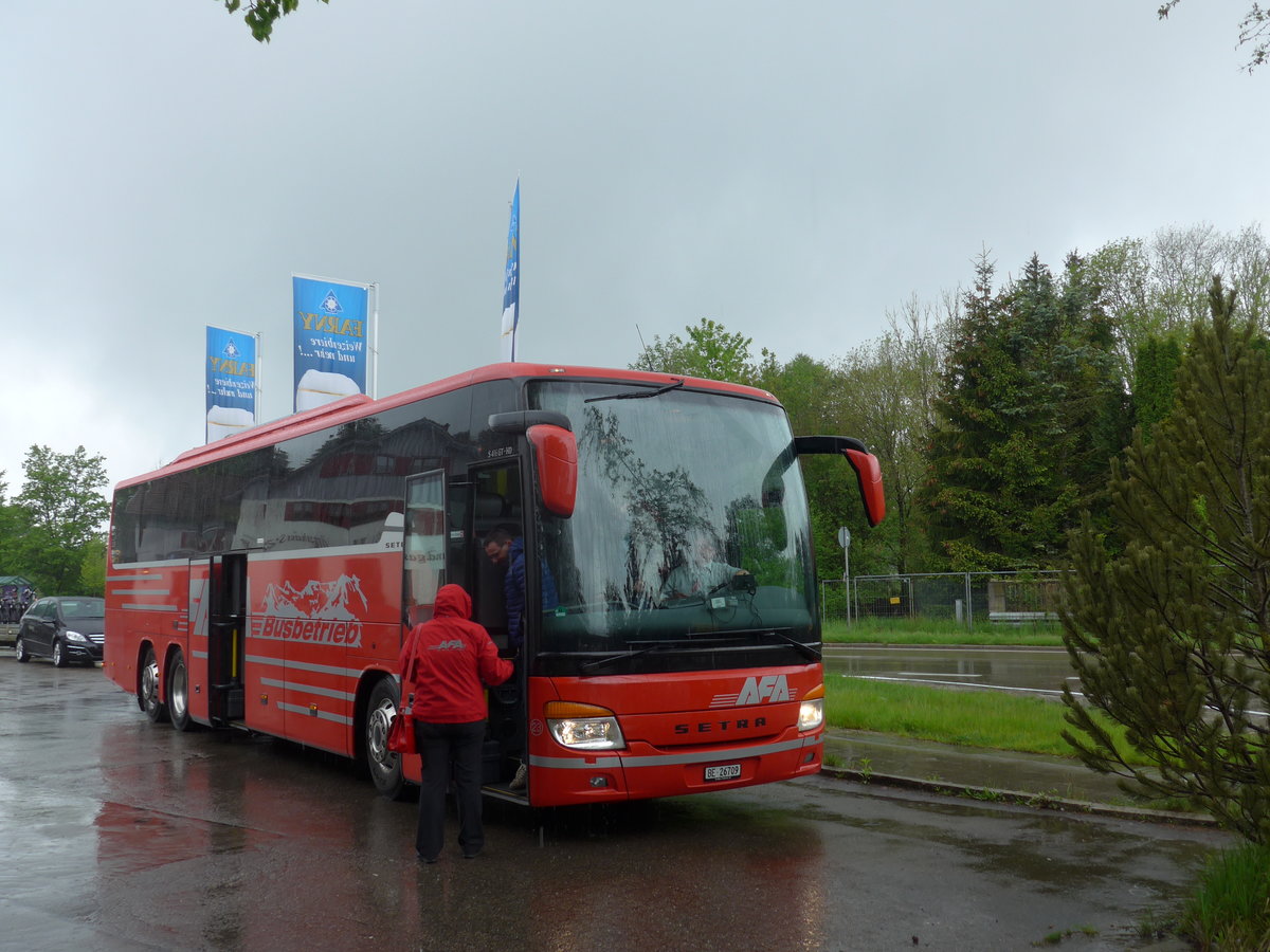 (171'006) - Aus der Schweiz: AFA Adelboden - Nr. 23/BE 26'709 - Setra (ex Blaguss, A-Wien Nr. 5402) am 19. Mai 2016 in Wangen, Landgasthaus Starz