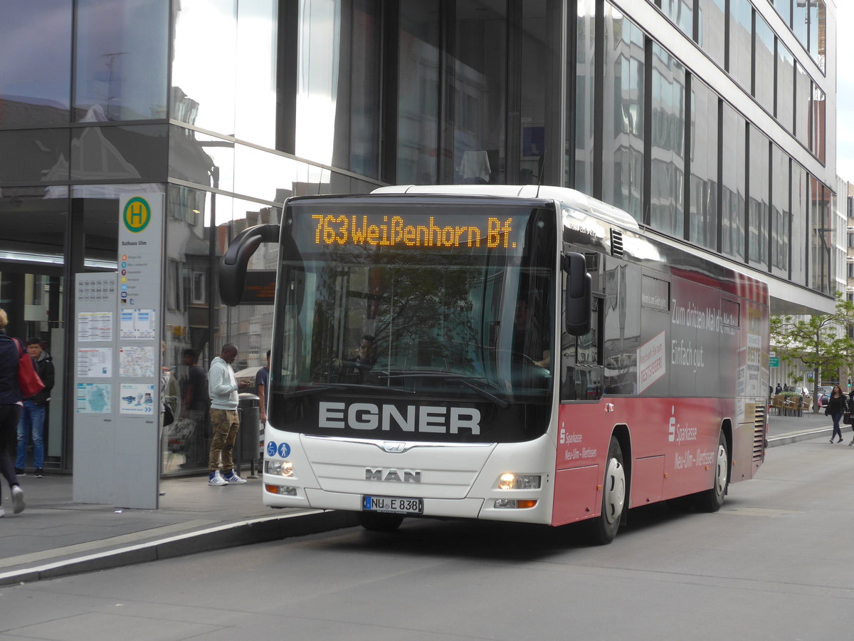 (171'060) - Egner, Neu-Ulm - NU-E 838 - MAN am 19. Mai 2016 in Ulm, Rathaus Ulm