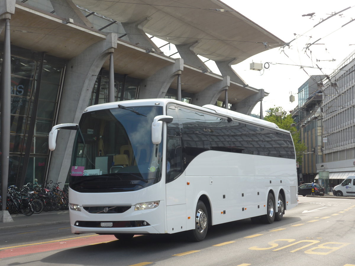 (171'402) - IvanBus, Personico - TI 110'014 - Volvo am 22. Mai 2016 beim Bahnhof Luzern