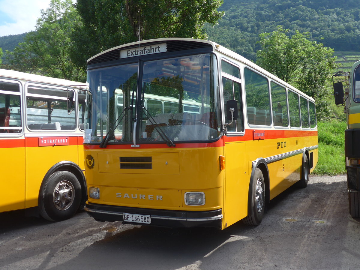 (171'994) - Schumacher, Liebefeld - BE 136'580 - Saurer/Tscher (ex Zimmermann, Niederwangen; ex P 24'289) am 25. Juni 2016 in Aigle, Saurertreffen