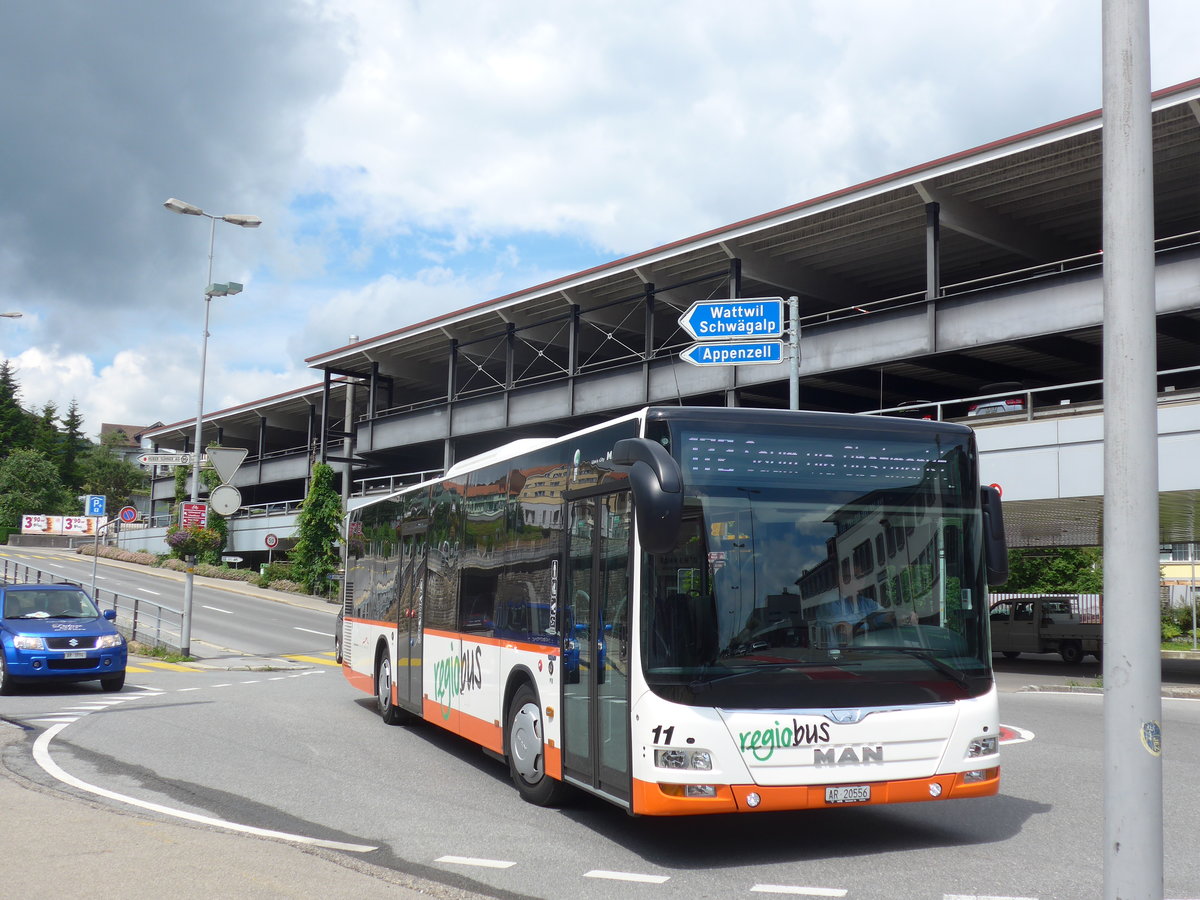 (172'577) - VBH Herisau - Nr. 11/AR 20'556 - MAN am 27. Juni 2016 beim Bahnhof Herisau