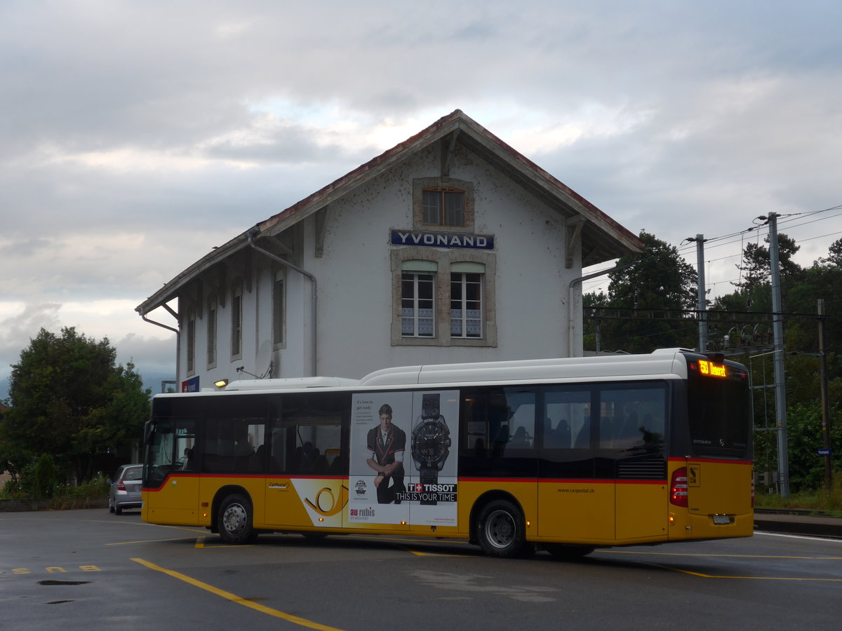 (172'852) - CarPostal Ouest - VD 510'263 - Mercedes am 12. Juli 2016 beim Bahnhof Yvonand