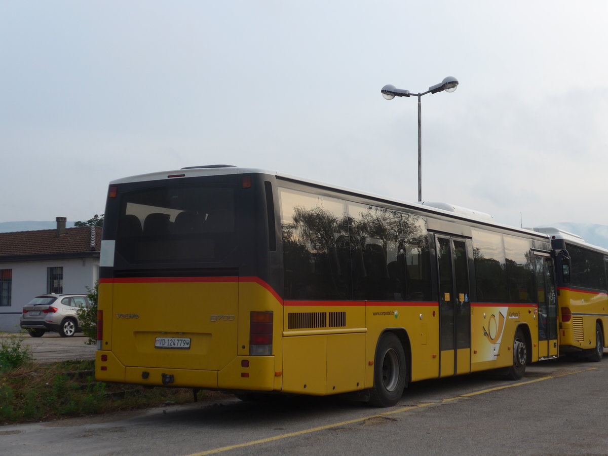 (173'243) - CarPostal Ouest - VD 124'779 - Volvo am 22. Juli 2016 in Yverdon, Garage