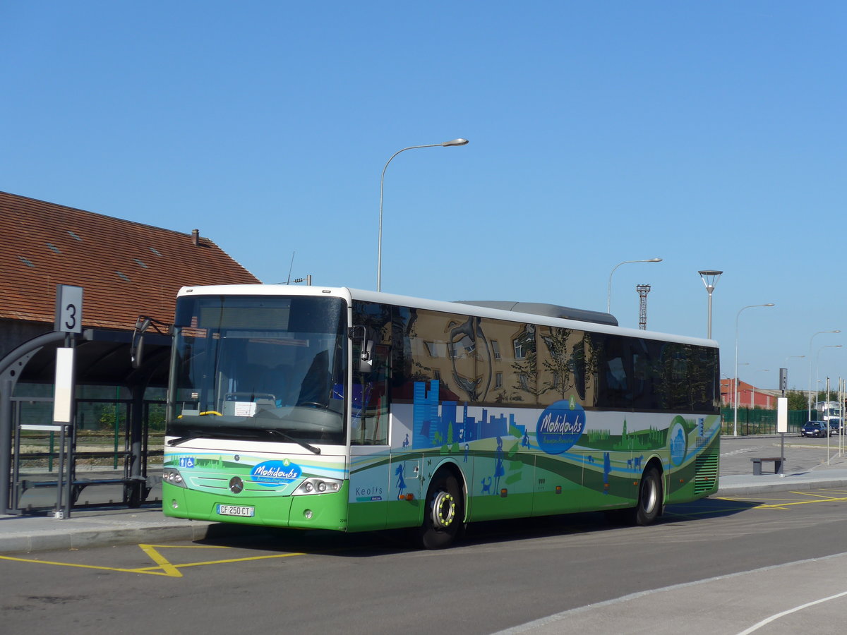 (173'543) - Keolis, Besanon - Nr. 2249/CF 250 CT - Mercedes am 1. August 2016 beim Bahnhof Pontarlier