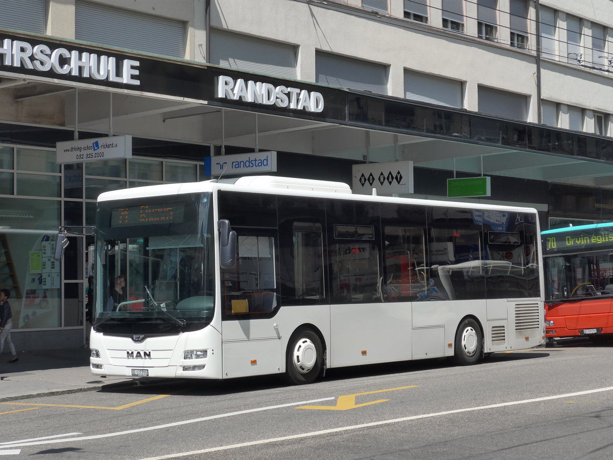 (173'577) - Funi-Car, Biel - Nr. 5/BE 137'705 - MAN/Caetano am 1. August 2016 beim Bahnhof Biel