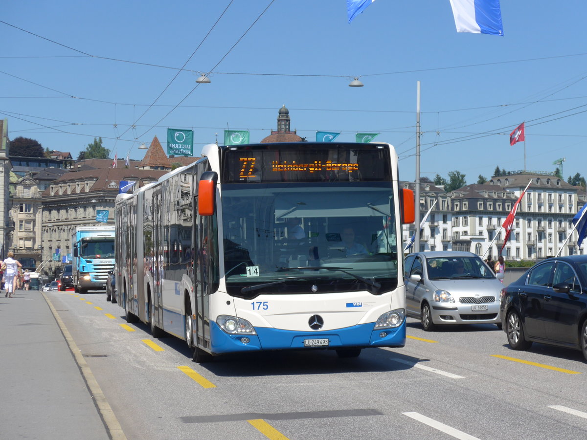 (173'816) - VBL Luzern - Nr. 175/LU 249'493 - Mercedes am 8. August 2016 in Luzern, Bahnhofbrcke