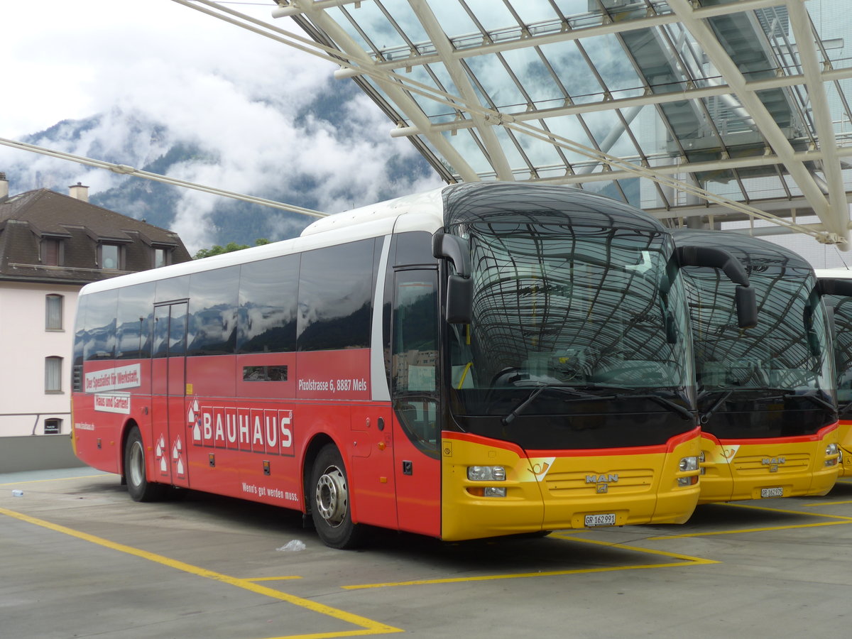 (174'123) - PostAuto Graubnden - GR 162'991 - MAN am 21. August 2016 in Chur, Postautostation