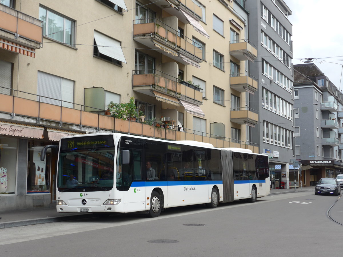 (174'635) - Welti-Furrer, Bassersdorf - Nr. 82/ZH 661'182 - Mercedes am 5. September 2016 beim Bahnhof Zrich-Oerlikon