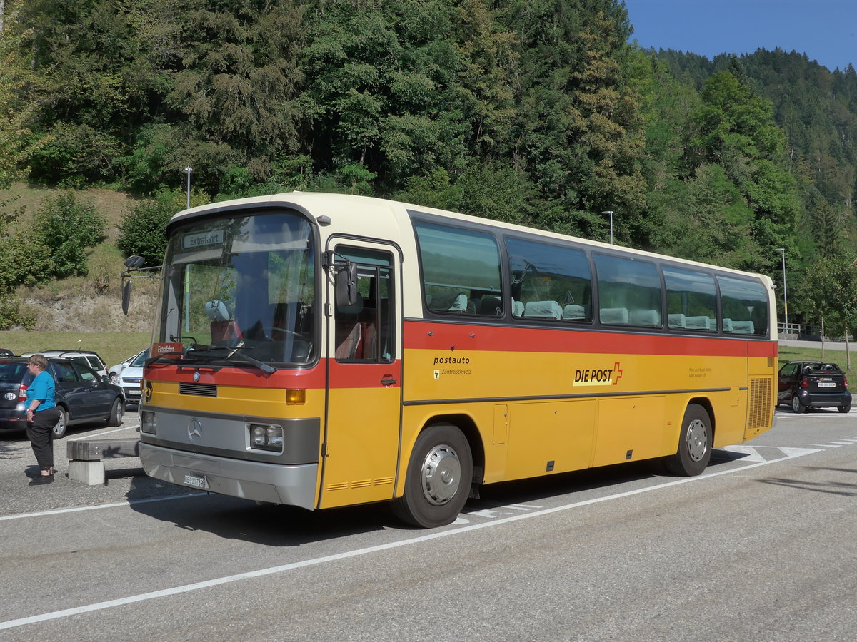 (174'898) - Buzzi, Bern - BE 910'789 - Mercedes (ex Mattli, Wassen) am 11. September 2016 in Trubschachen, Kambly