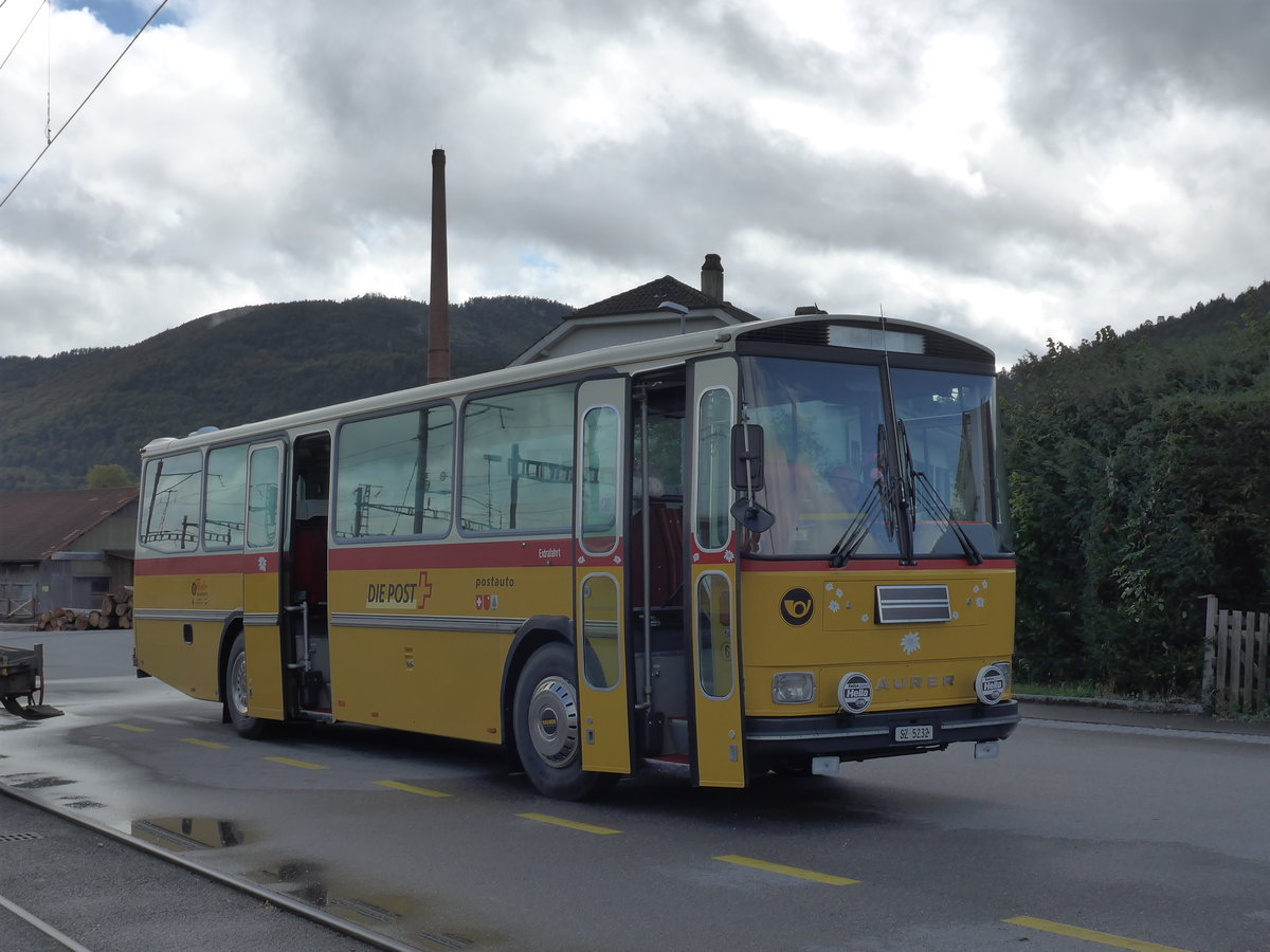 (175'378) - Fssler, Unteriberg - Nr. 6/SZ 5232 - Saurer/R&J (ex Schrch, Gutenburg Nr. 6; ex P 24'358) am 2. Oktober 2016 beim Bahnhof Glovelier