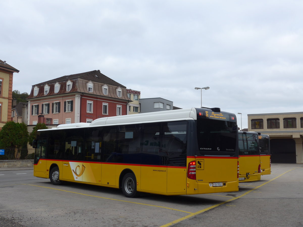 (175'456) - CarPostal Ouest - Nr. 58/JU 1926 - Mercedes (ex Stucki, Porrentruy Nr. 14) am 7. Oktober 2016 beim Bahnhof Porrentruy