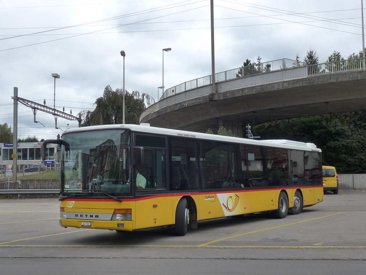 (175'463) - CarPostal Ouest - Nr. 70/JU 1945 - Setra (ex Stucki, Porrentruy Nr. 11) am 7. Oktober 2016 beim Bahnhof Porrentruy