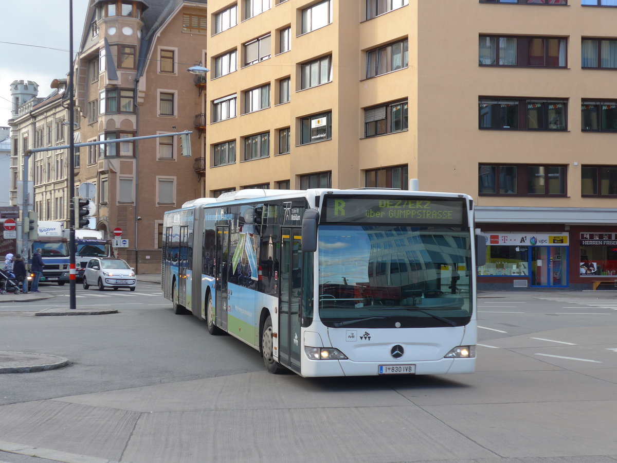 (175'865) - IVB Innsbruck - Nr. 830/I 830 IVB - Mercedes am 18. Oktober 2016 beim Bahnhof Innsbruck