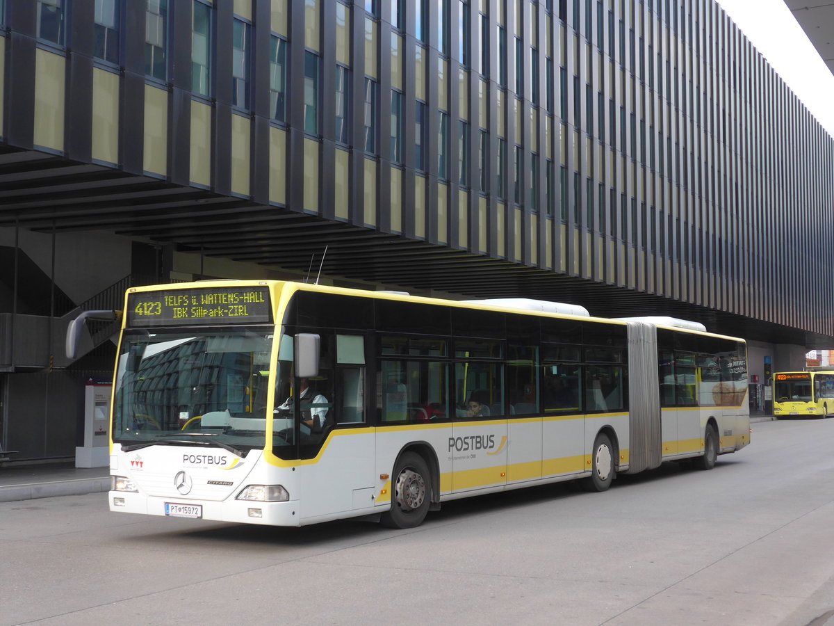 (175'869) - PostBus - PT 15'972 - Mercedes am 18. Oktober 2016 beim Bahnhof Innsbruck