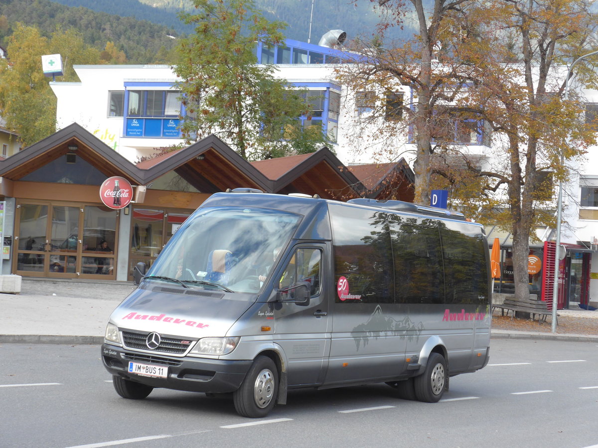 (176'055) - Auderer, Imst - IM BUS 11 - Mercedes/Auwrter am 20. Oktober 2016 in Imst, Post