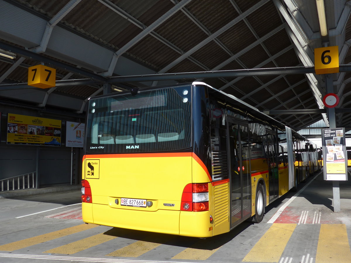 (176'235) - PostAuto Bern - Nr. 668/BE 827'668 - MAN am 22. Oktober 2016 in Bern, Postautostation