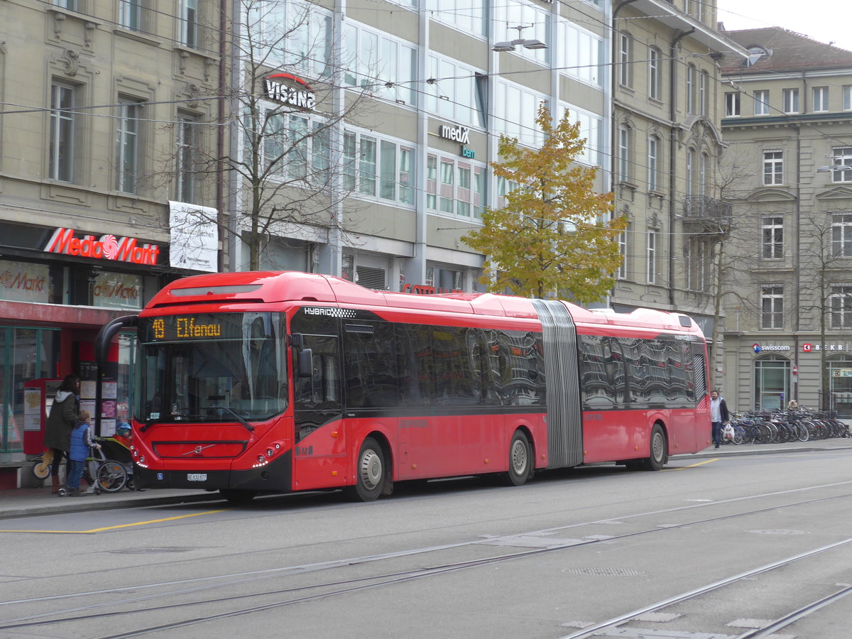 (176'657) - Bernmobil, Bern - Nr. 877/BE 832'877 - Volvo am 13. November 2016 beim Bahnhof Bern