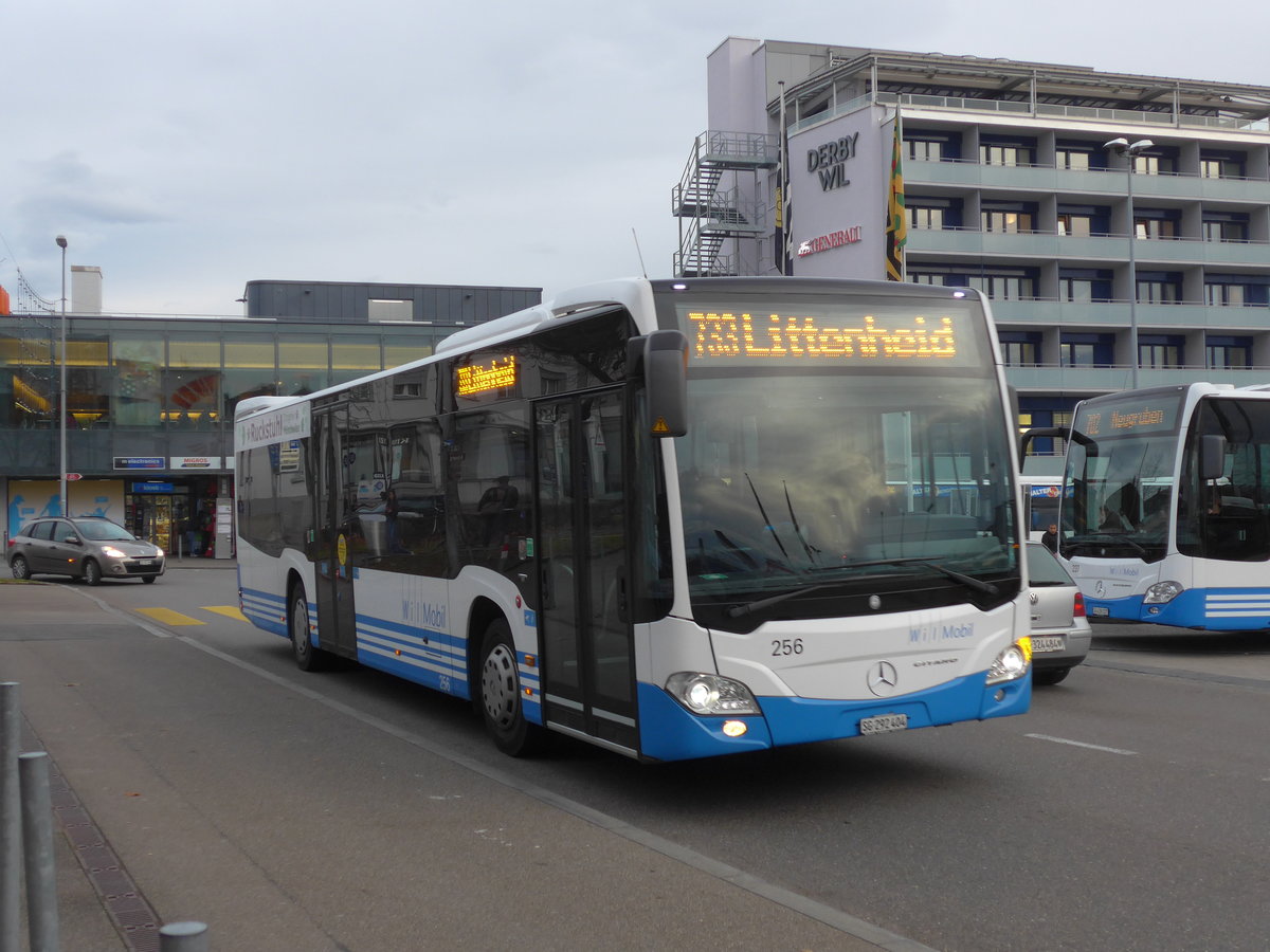 (176'721) - WilMobil, Wil - Nr. 256/SG 292'404 - Mercedes am 23. November 2016 beim Bahnhof Wil