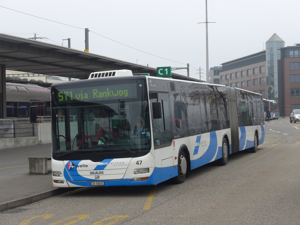 (176'862) - BOGG Wangen b.O. - Nr. 47/SO 83'015 - MAN am 5. Dezember 2016 beim Bahnhof Olten